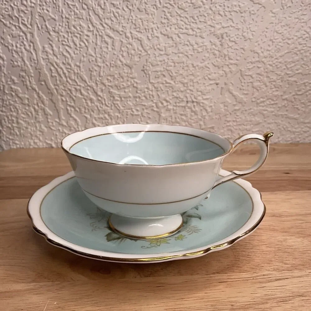 VTG Paragon Double Warrant TeaCup/Saucer Mint green/Dogwood‎ Gold Trim England